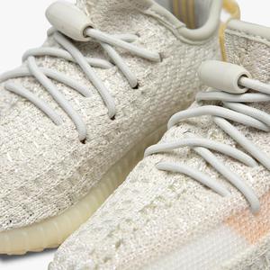 adidas Originals Infants' Yeezy Boost 350 V2 Yarn / Light | Garmentory