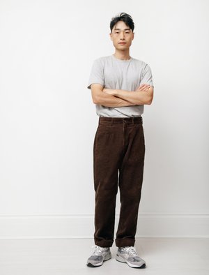 Engineered Garments Andover 8W Cord Pant - Brown Engineered Garments Andover 8W Cord Pant - Brown