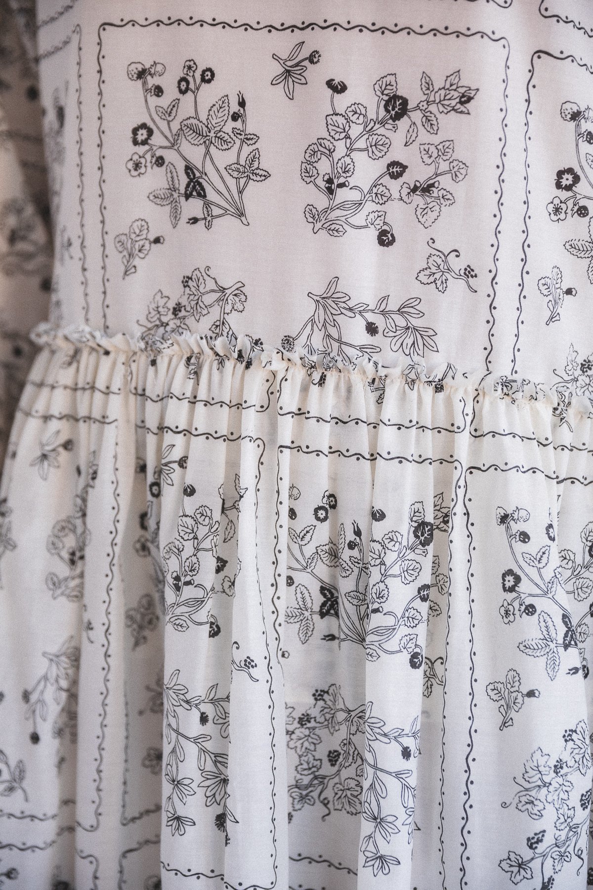 Sara Lanzi Long Apron Dress - Wild Berry Print - Image 6 of 6