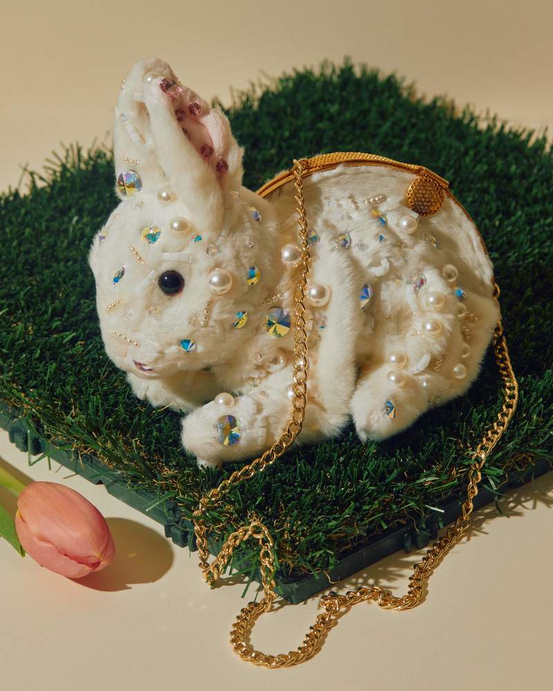 LOU DE BETOLY baby rabbit beaded bag LOU DE BETOLY baby rabbit beaded bag