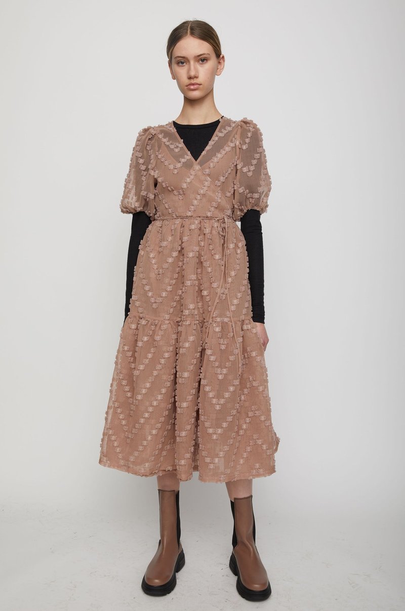grinch dress for woman GRINCH DRESS – Susan Lawrence Website main image 1