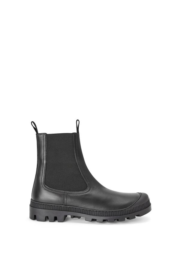 LOEWE Calfskin Chelsea Boot - Black | Garmentory