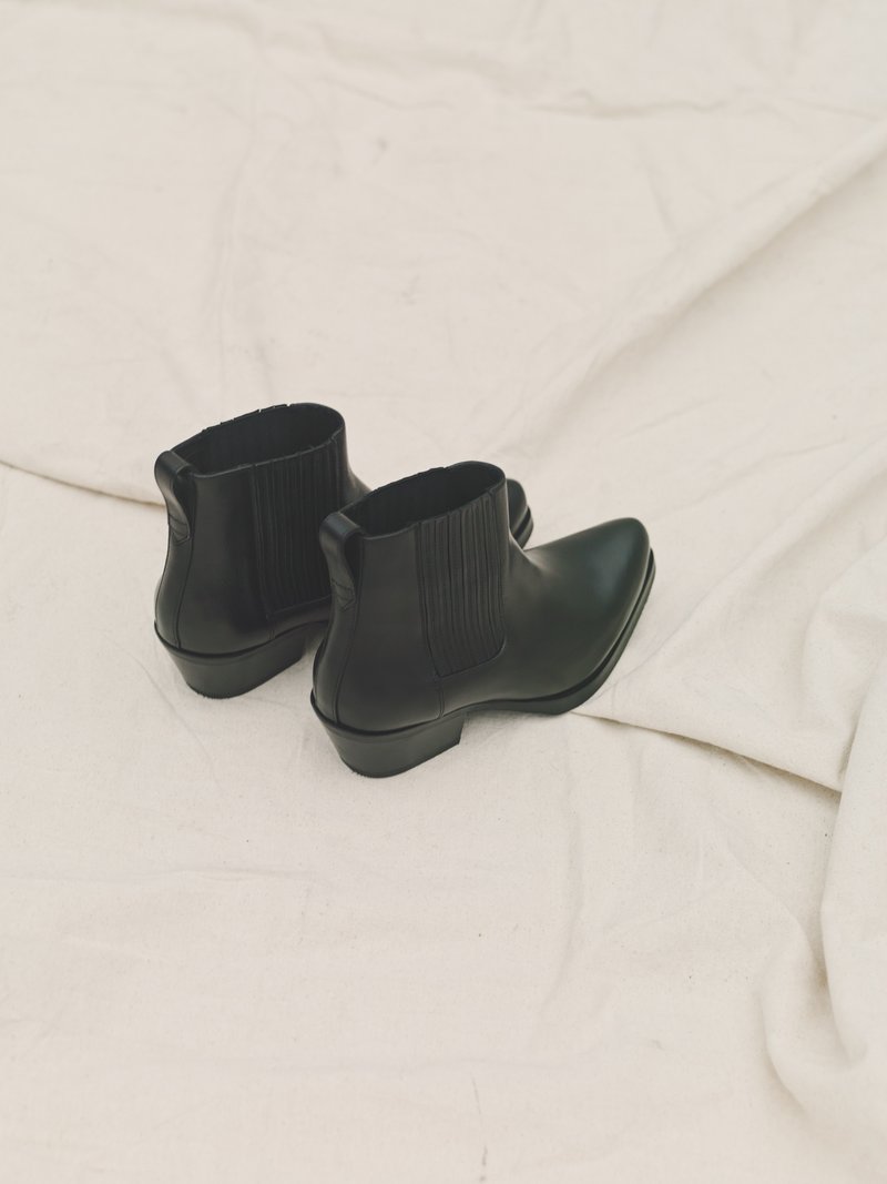Our Legacy Calfskin Cuban Boot - Black | Garmentory