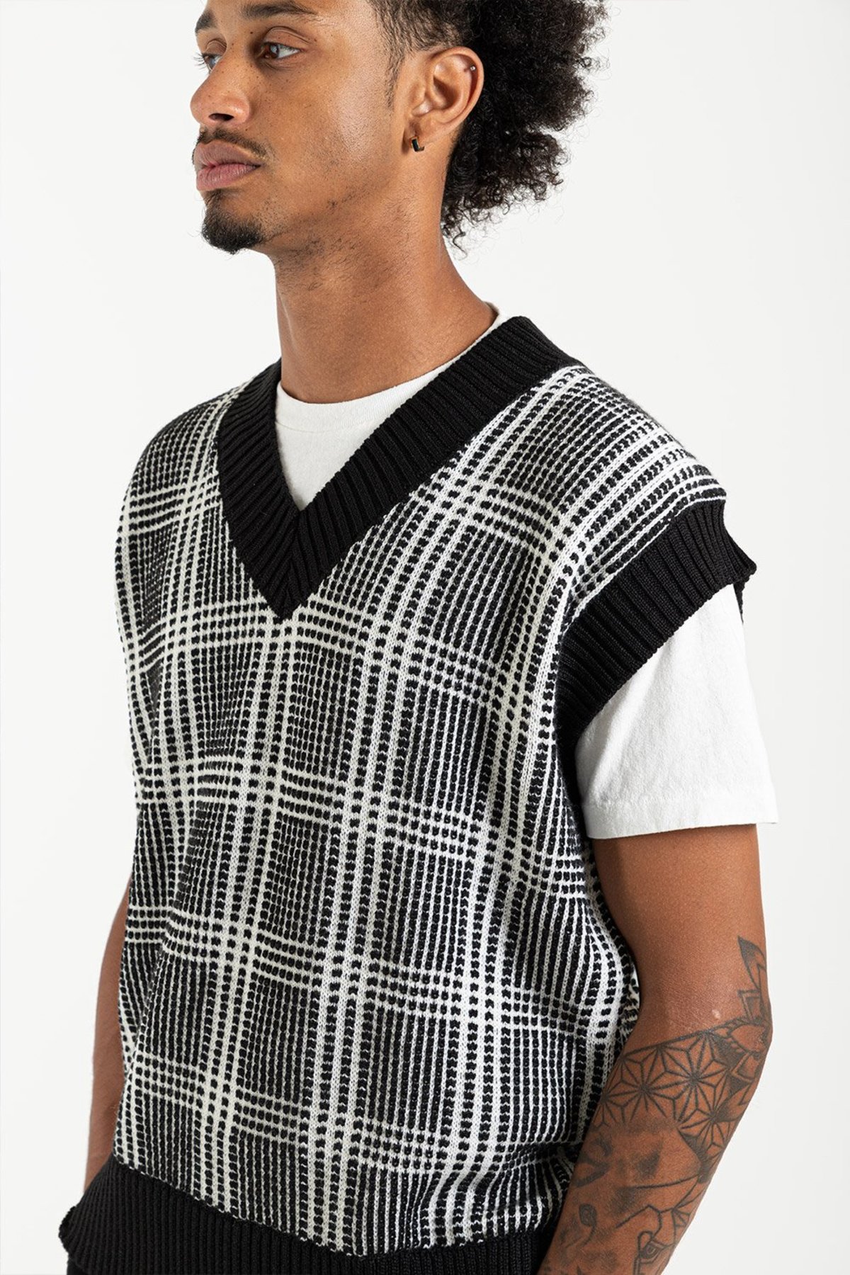 Schnayderman's Wool Check Vest - Black/White - Image 7 of 8