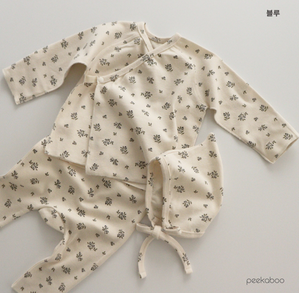 Kids peekaboo newborn set with bonnet - blueberry Kids peekaboo newborn set with bonnet - blueberry