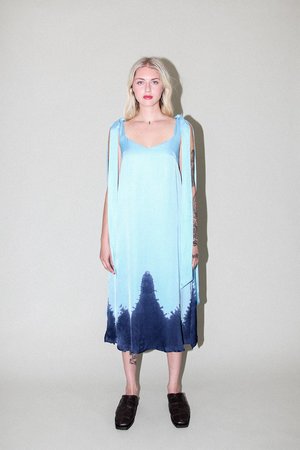 princess polly baby blue dress What colors do you see in this dress white/gold or black/blue? Make yours @  http://bit.ly/wishbone3