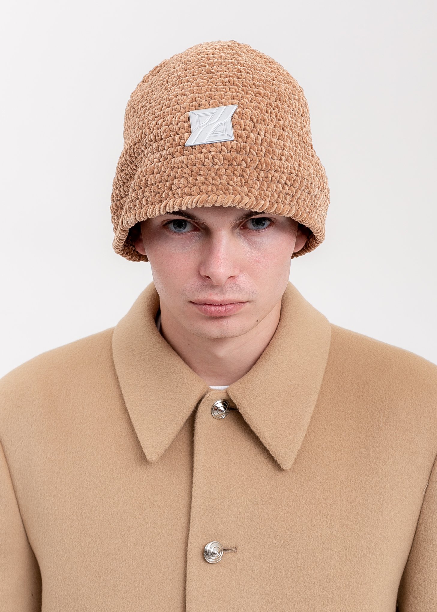 we11done Metal Detail Hand Crochet Bell Hat Brown