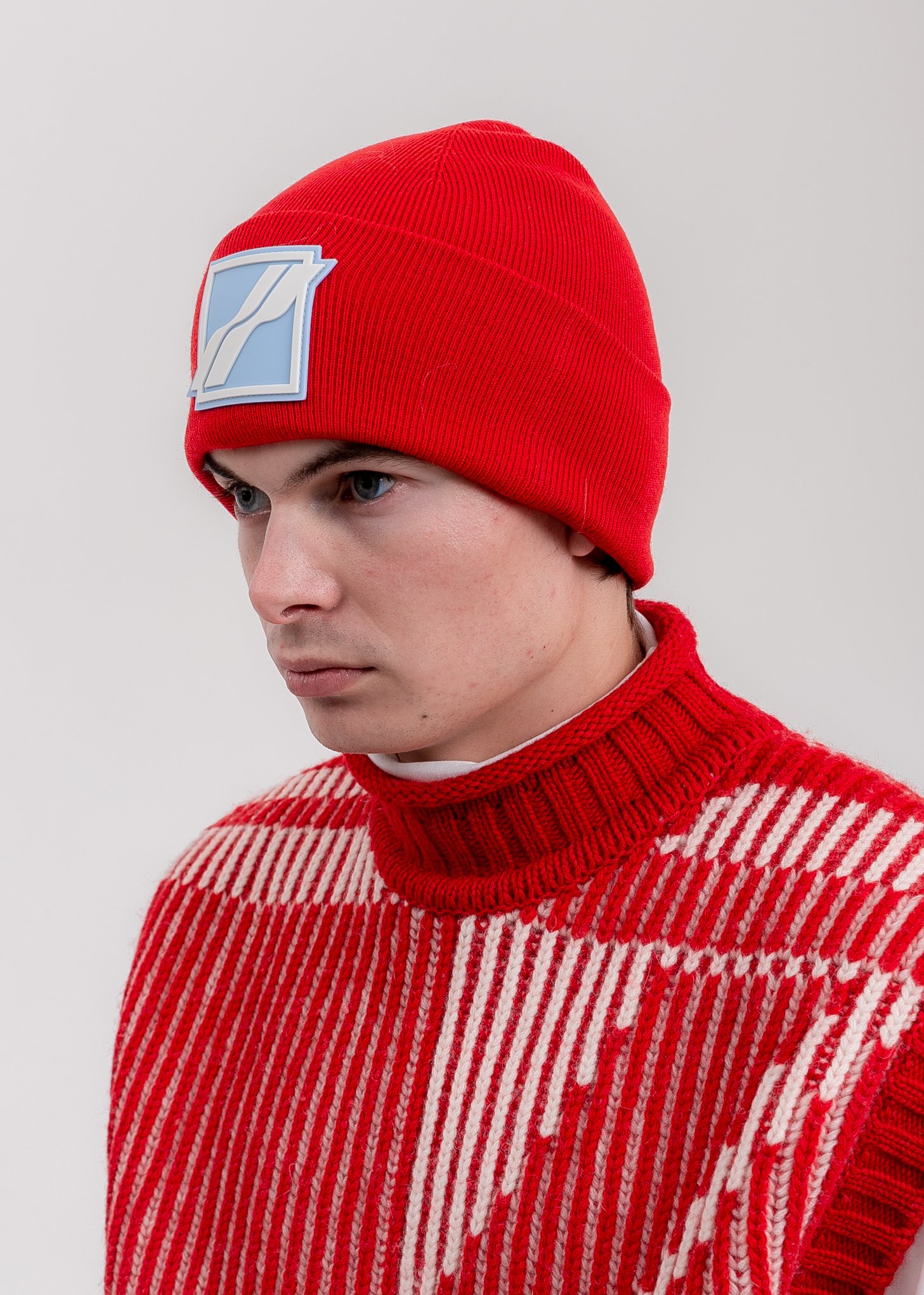 we11done Logo Patched Wide Rib Beanie 