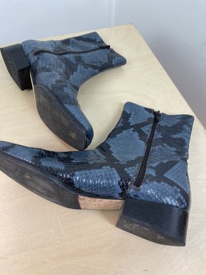 Pre-Loved] Paloma Wool Edna Boot - Blue Snakeskin | Garmentory