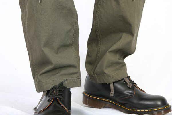 ENGINEERED GARMENTS AIRCREW PANT Ｓサイズ　美品 Engineered Garments Aircrew Pants | Garmentory
