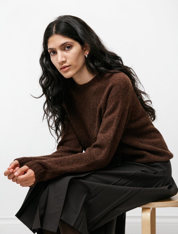 Neighbour Shetland Sweater - Coffee