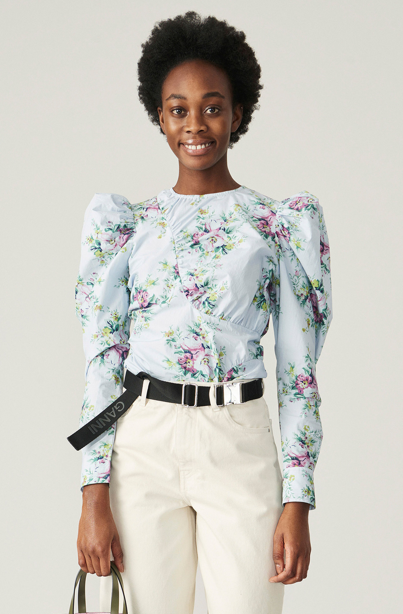 GANNI フローラル コットンポプリン ラップシャツ Red Ganni Cameron Floral Satin Cropped Blouse (Tops) IFCHIC.COM