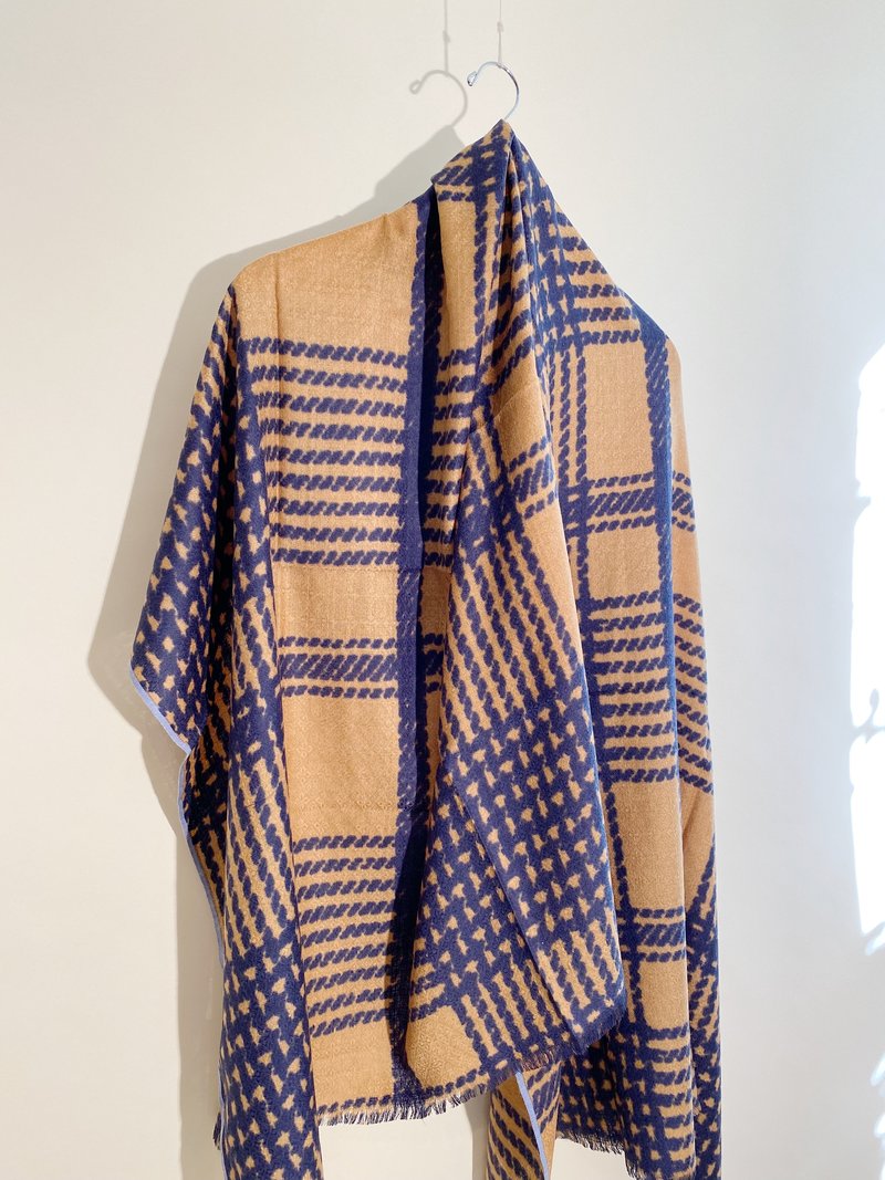 pice Paris Tweedcheck Wool Scarf