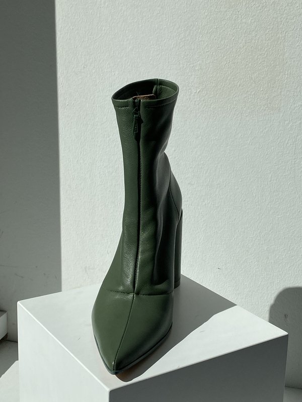 MM6 Maison Margiela Front Zip Ankle Boots - Sea Spray | Garmentory