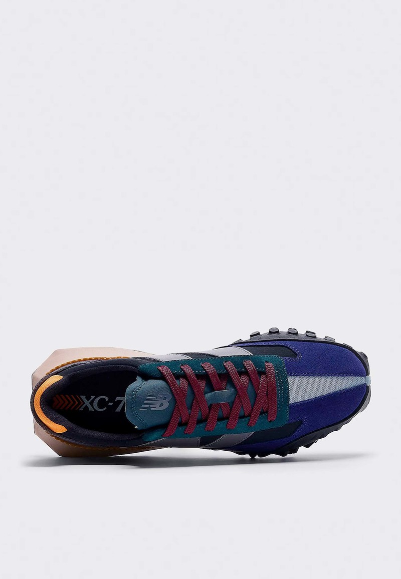 New Balance XC-72 Shoes  - black