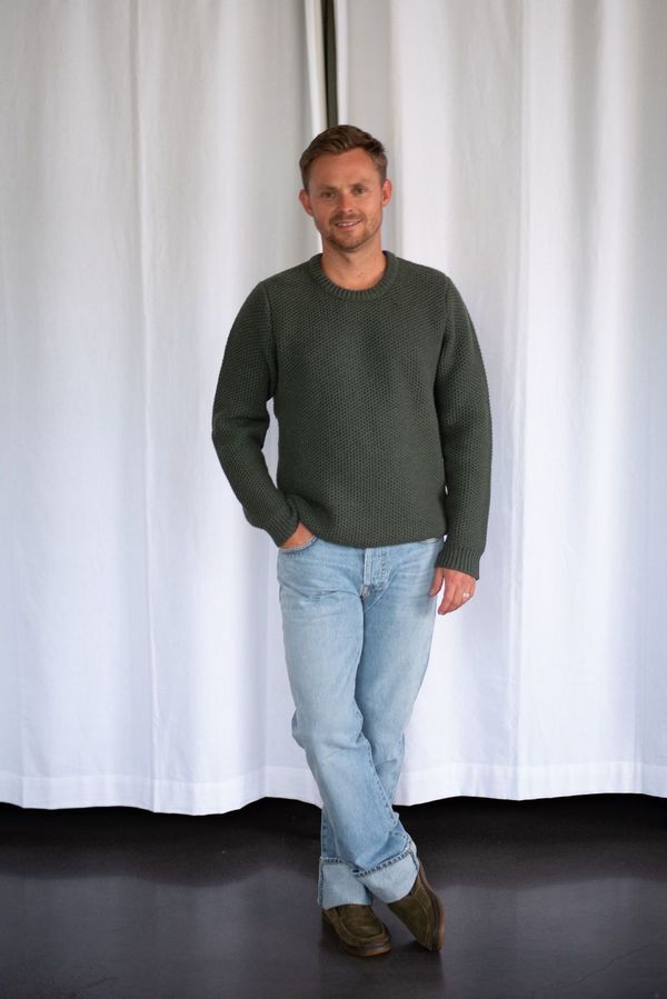 outerknown eastbank crew sweater