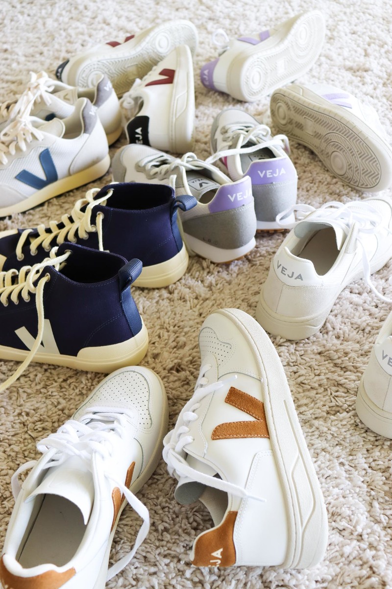 Veja Women's V-10 Leather Extra White Camel Garmentory