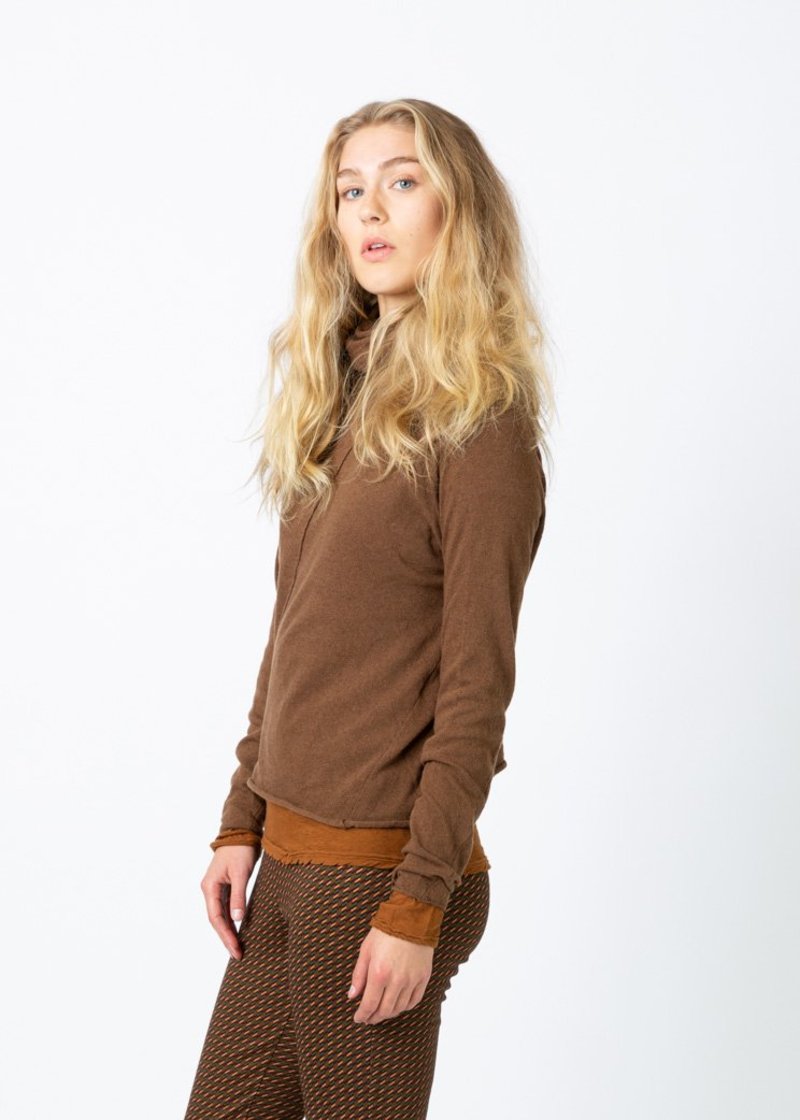 MJ. Watson High Neck Cashmere Sweater - Spice