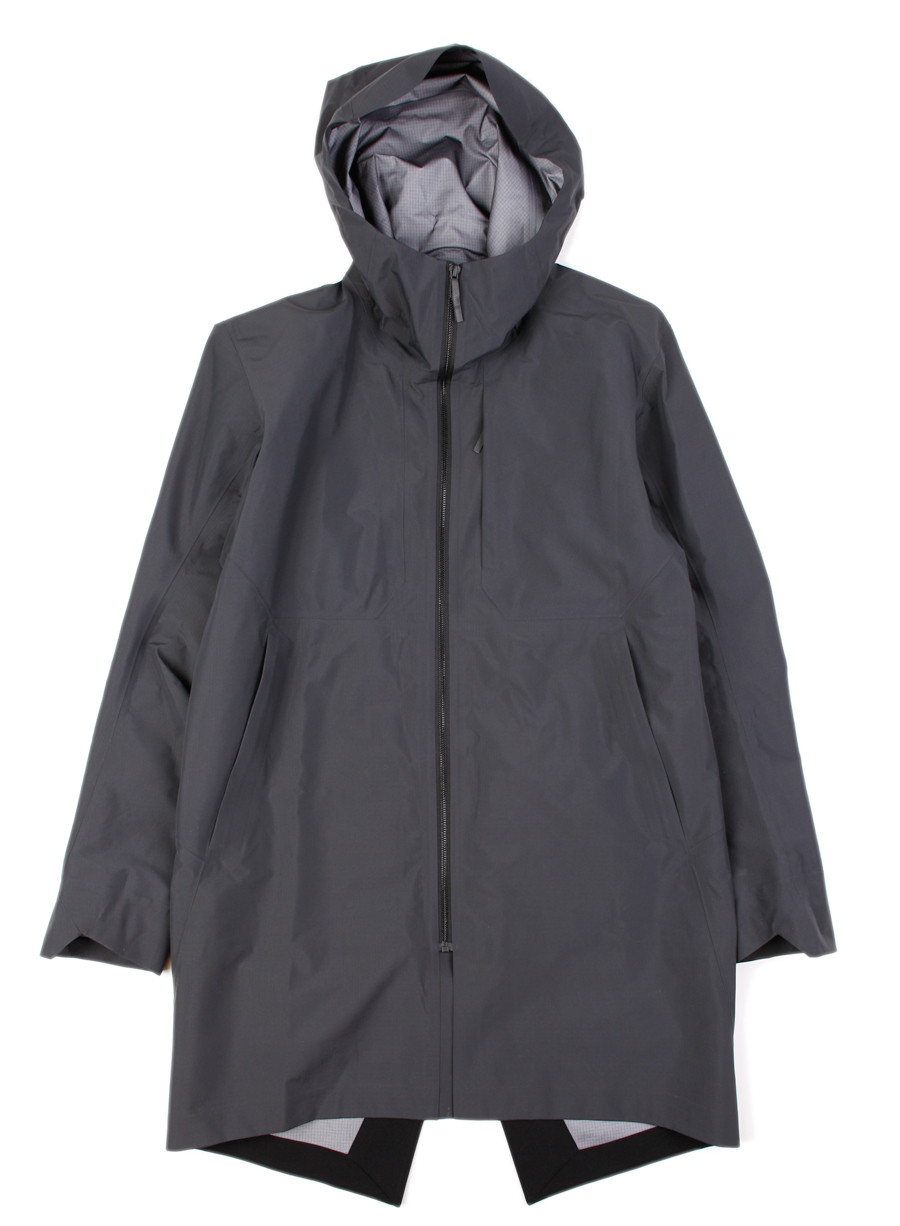 Arc-teryx-Veilance-Monitor-