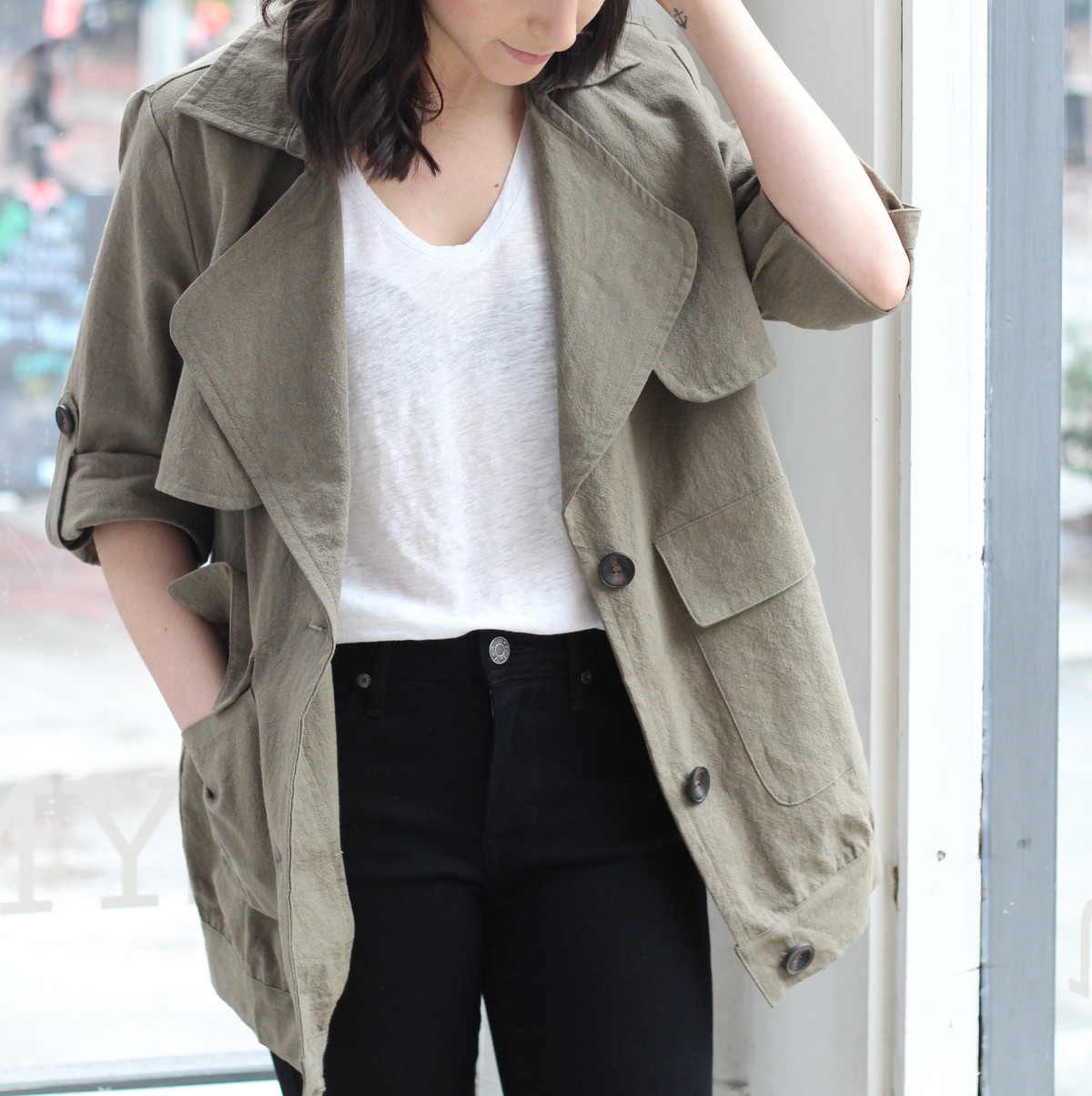 LUSH  Oversized Linen Jacket in Olive Green - Image 2 of 4