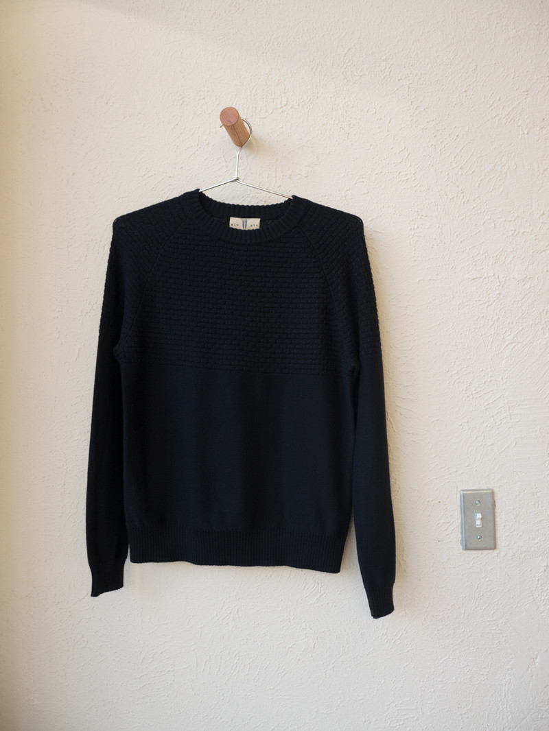 【giugiu】スウェット　DISTANCE GIU GIU Distance Crew-Neck サイズM