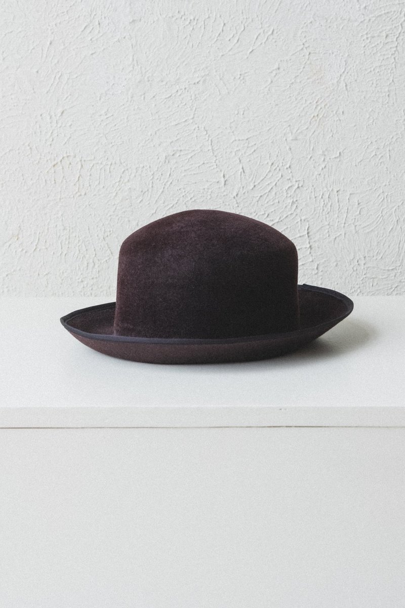 BROOKES BOSWELL HAT Cassie in Black Velour Felt size XS CASSIE IN VELOUR FELT | Garmentory main image 4