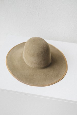 FESTIVAL HAT IN VELOUR FELT | Garmentory