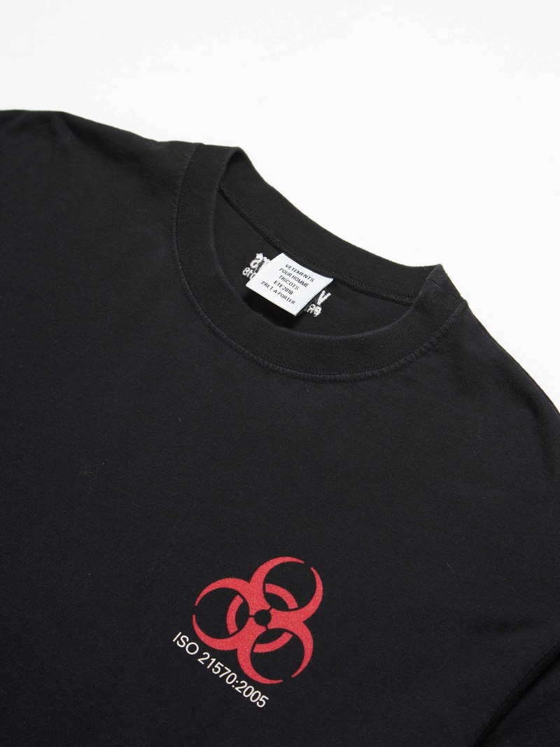 VETEMENTS♡GENETICALLY MODIFIED T-SHIRT VETEMENTS Gray 'Genetically Modified' T-Shirt Vetements