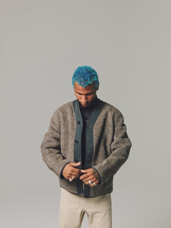 Urchin Gray Reversible Alpaca Wool Fleece V-Neck Liner-Blue