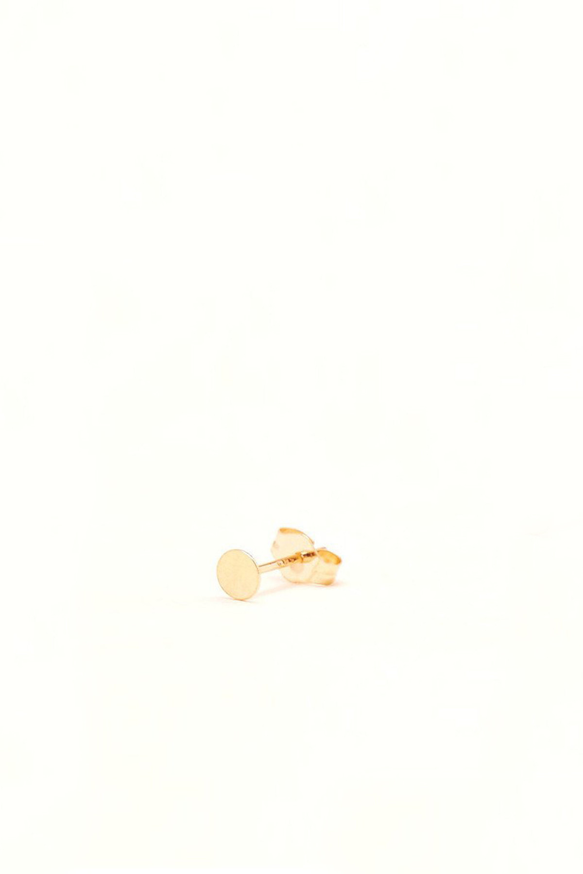 Kathleen Whitaker 14K Gold Sequin Stud - 4mm - Image 1 of 2