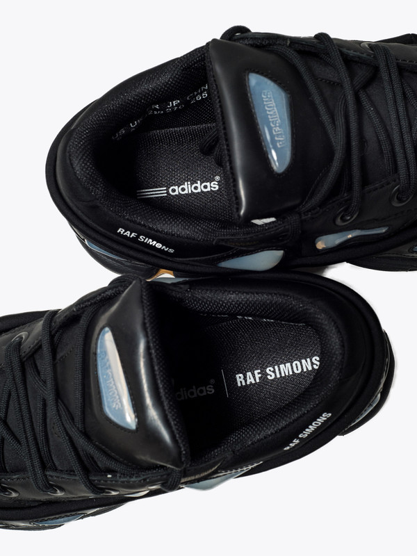 adidas gazelle silver green womens Adidas Raf Simons x Ozweego Bunny Core Black main image 1