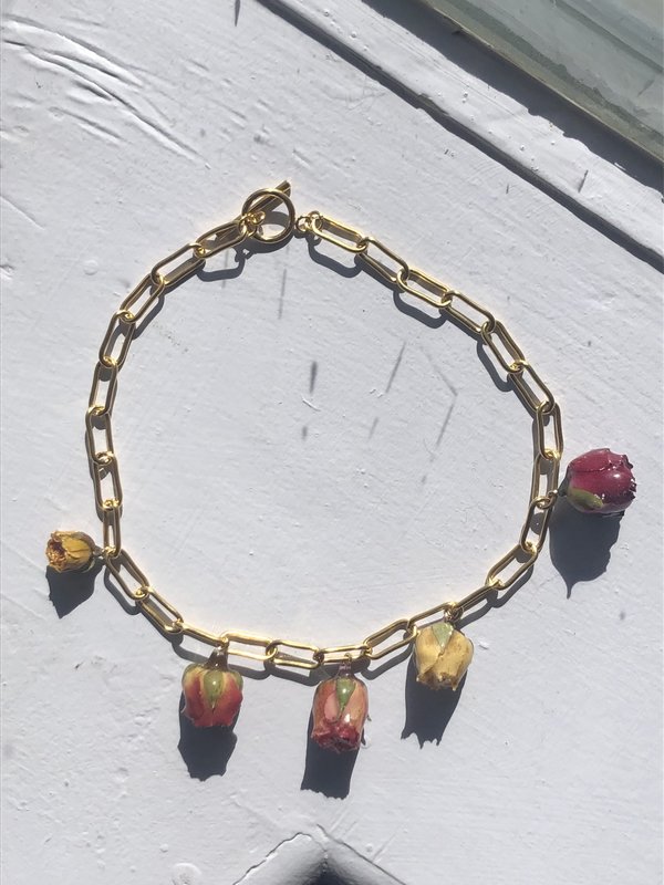 Rosebud Chain Necklace Gold Garmentory