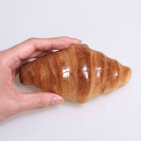 Pampshade Croissant Lamp