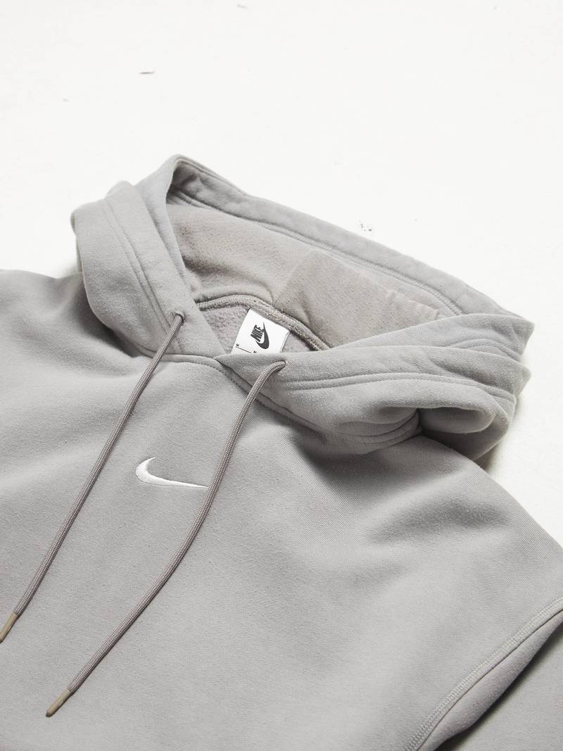 PRE-LOVED Fear of God X Nike M Gray Boxy Hoodie SWEATER