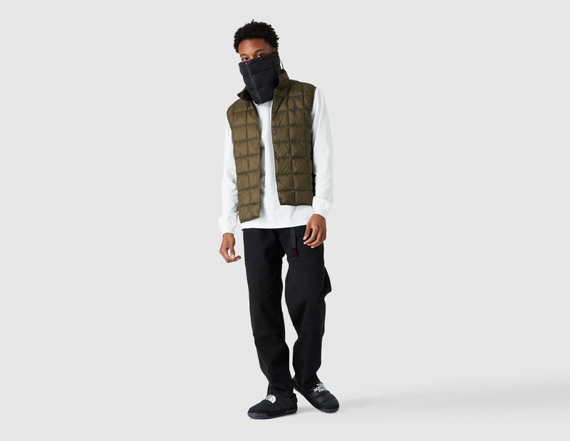 Gramicci x Taion Down Neck Warmer - Black | Garmentory