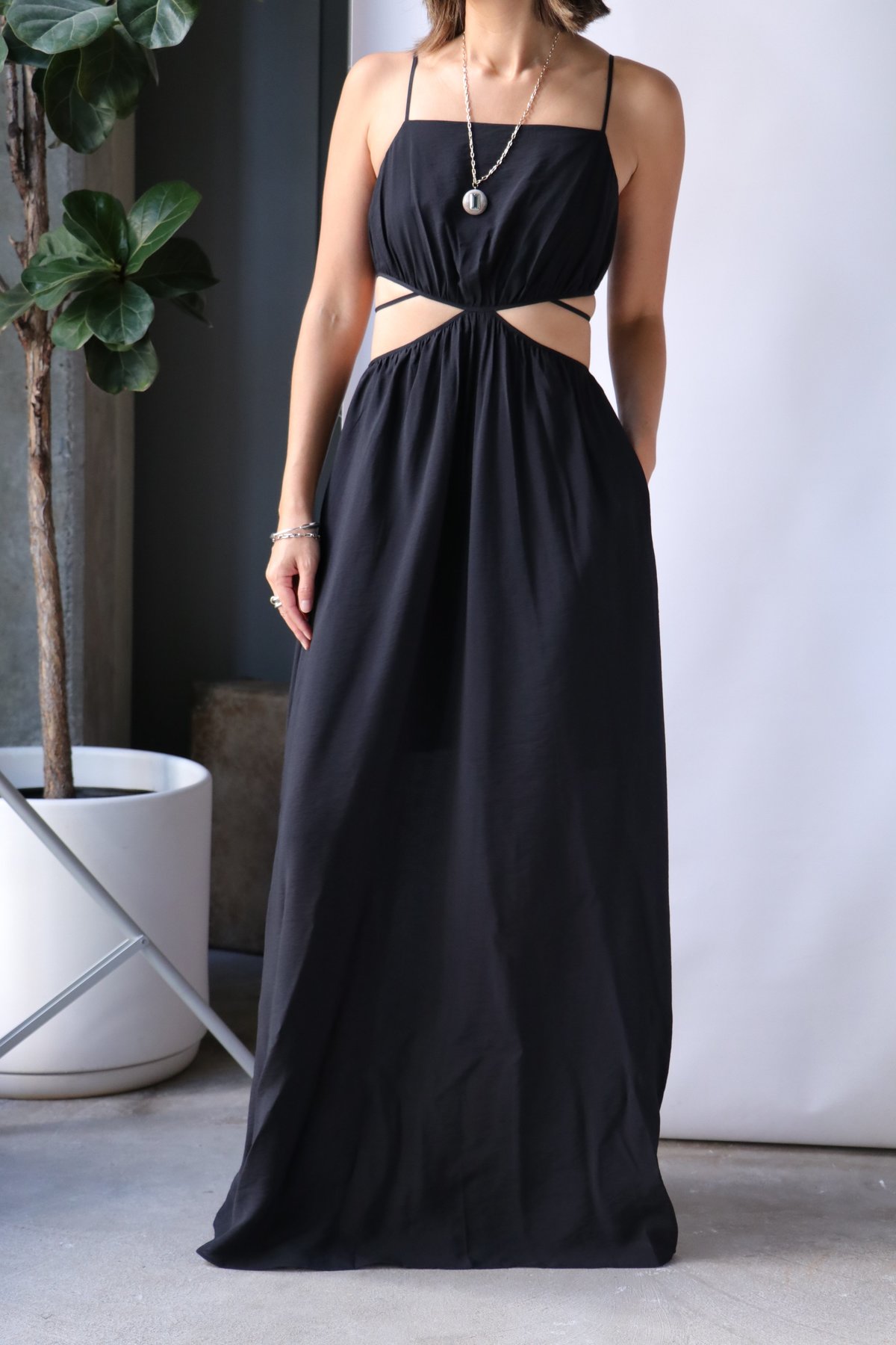 adrianna papell black ruffle dress Angies Stallion Dress – Sassy Pantz Boutique main image 1