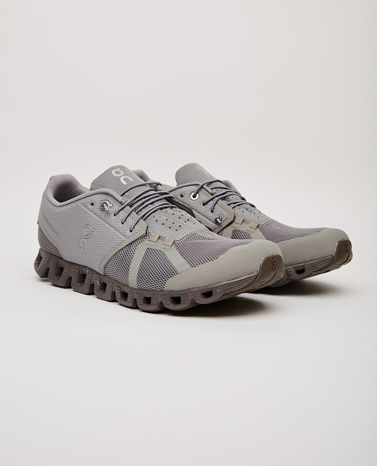 ON. RUNNING Cloud Monochrome Men SNEAKERS - gray - Image 2 of 4