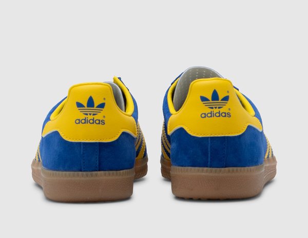 adidas gazelle silver green womens Handsome Stockholm – Exclusive Leather Gloves – Essentials Extra Long Yellow main image 0