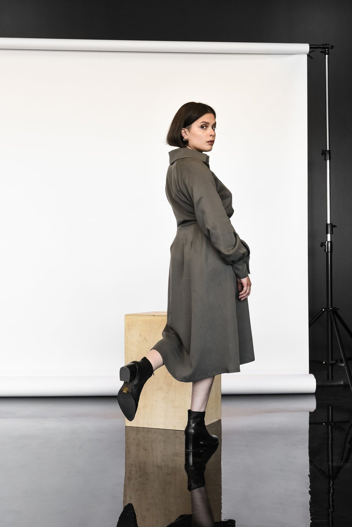 MAS MONTREAL FW21 JUNEAU DRESS - BOREAL FOREST  - Image 2 of 5