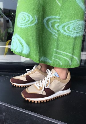 novesta marathon vegan