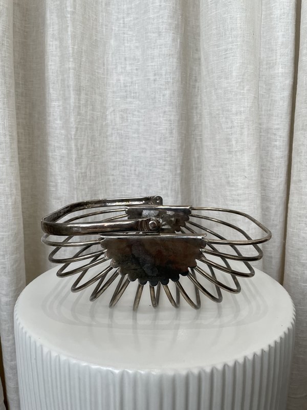 RiRiKu METAL WIRE PICNIC BASKET Garmentory