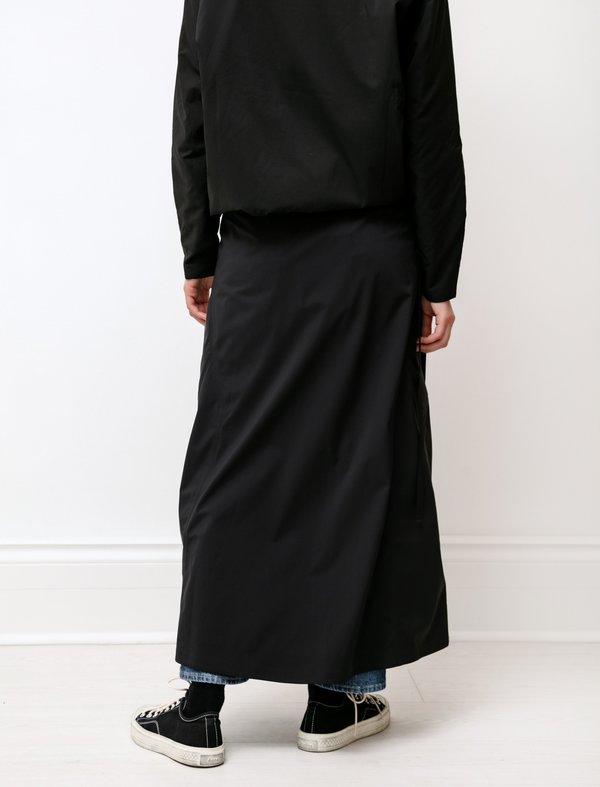 ☆2024ss☆VEILANCE LOTA SKIRT BLACK XS Lota Skirt Women's | Arc'teryx United States