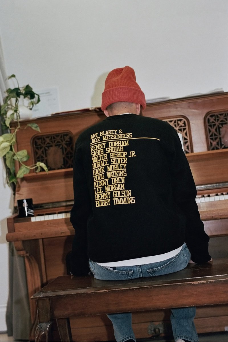Book Works UCLA Crewneck - Black | Garmentory