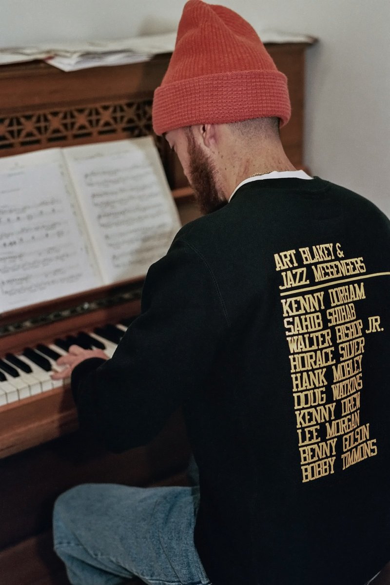 トップス BOOK WORKS - U.C.L.A Sweat トップス BOOK WORKS - U.C.L.A Sweat Book Works UCLA Crewneck