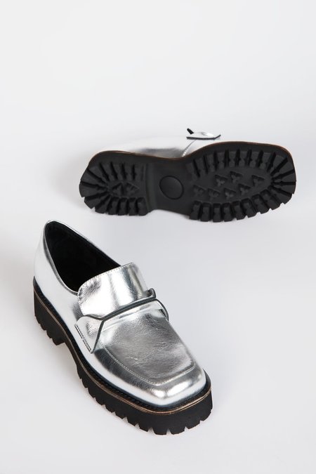 Intentionally Blank Heft Loafer - Silver
