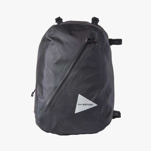 and wander ブラック リュック daypack and wander(アンドワンダー)｜【UNISEX】ECOPAK 20L daypack