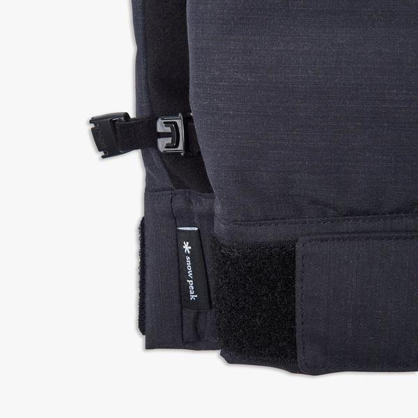 【Snow Peak】 FR 2L Down Mittens L Black Snow Peak FR 2 Layer Down Mittens gloves - Black | Garmentory