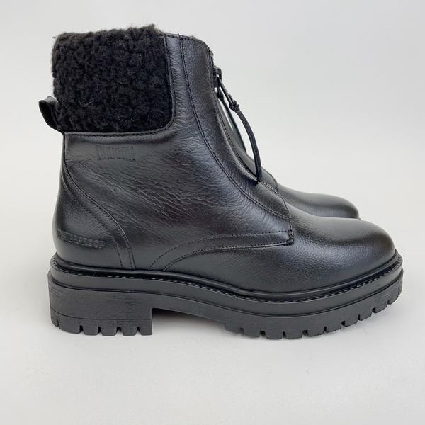 Cougar Vow BOOTS - BlacK