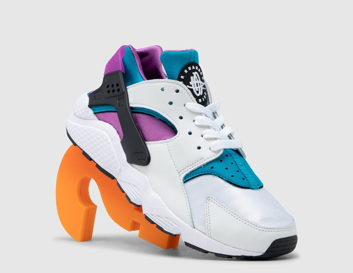 nike huarache white blue pink
