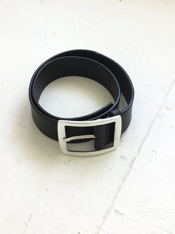 Vintage WCM for Neiman Marcus perfect belt - Black | Garmentory display picture 2